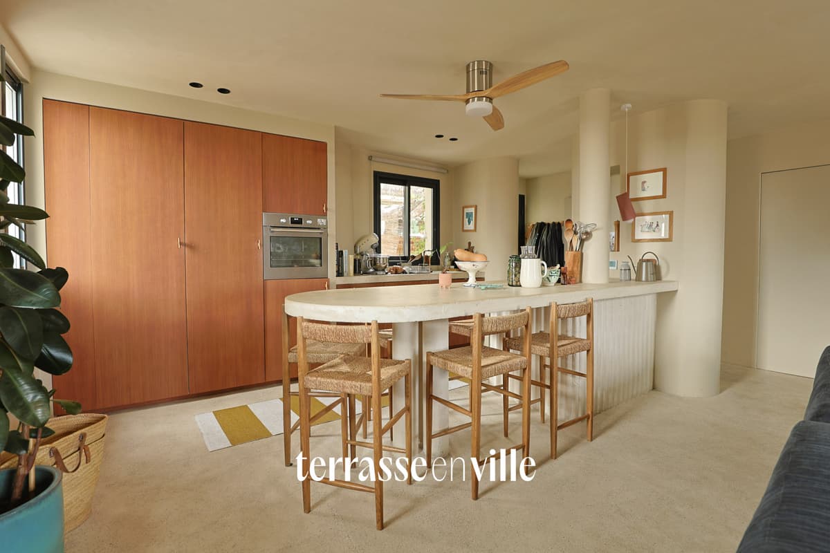 ROUCAS BLANC T4 - VUE - TERRASSE- 570 000 € - 5