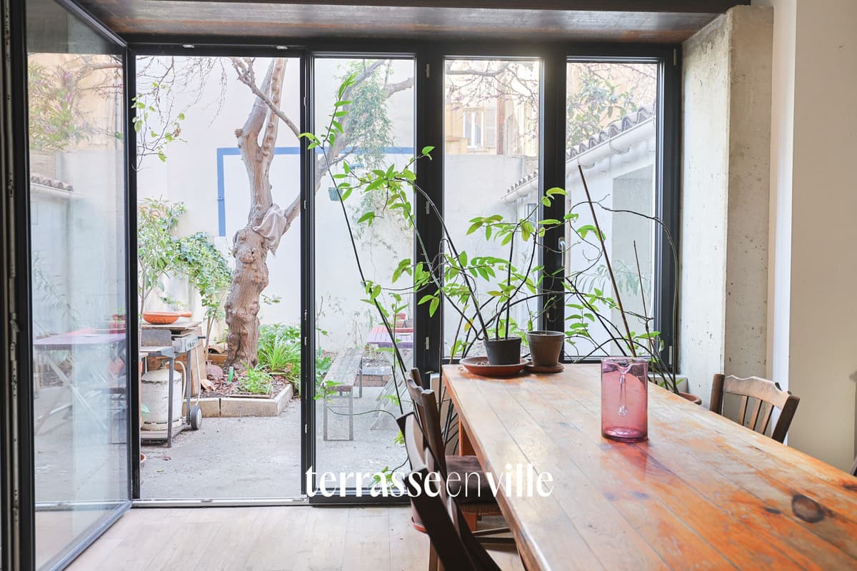 EXCLUSIVITE - EUGENE PIERRE / FERRARI - T3 66m2 - TERRASSE - 320 000€ - 2