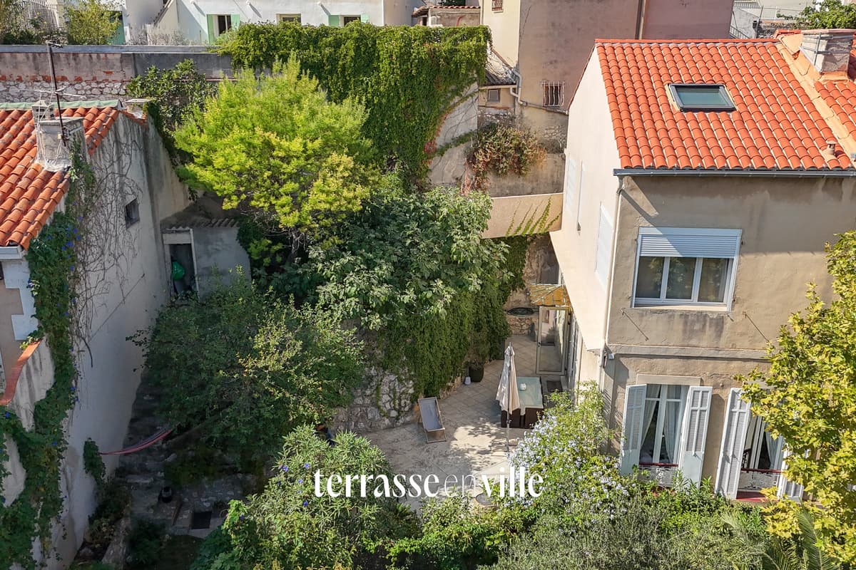 EXCLUSIVITE - ENDOUME - T4 - 113m2- JARDIN - 850 000€ - 2
