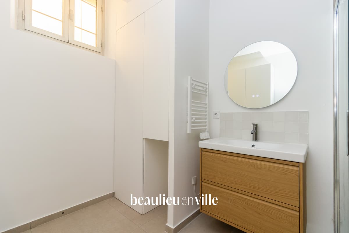 13006 - CHAVE - T2 meublé et rénové - 940€ - 7
