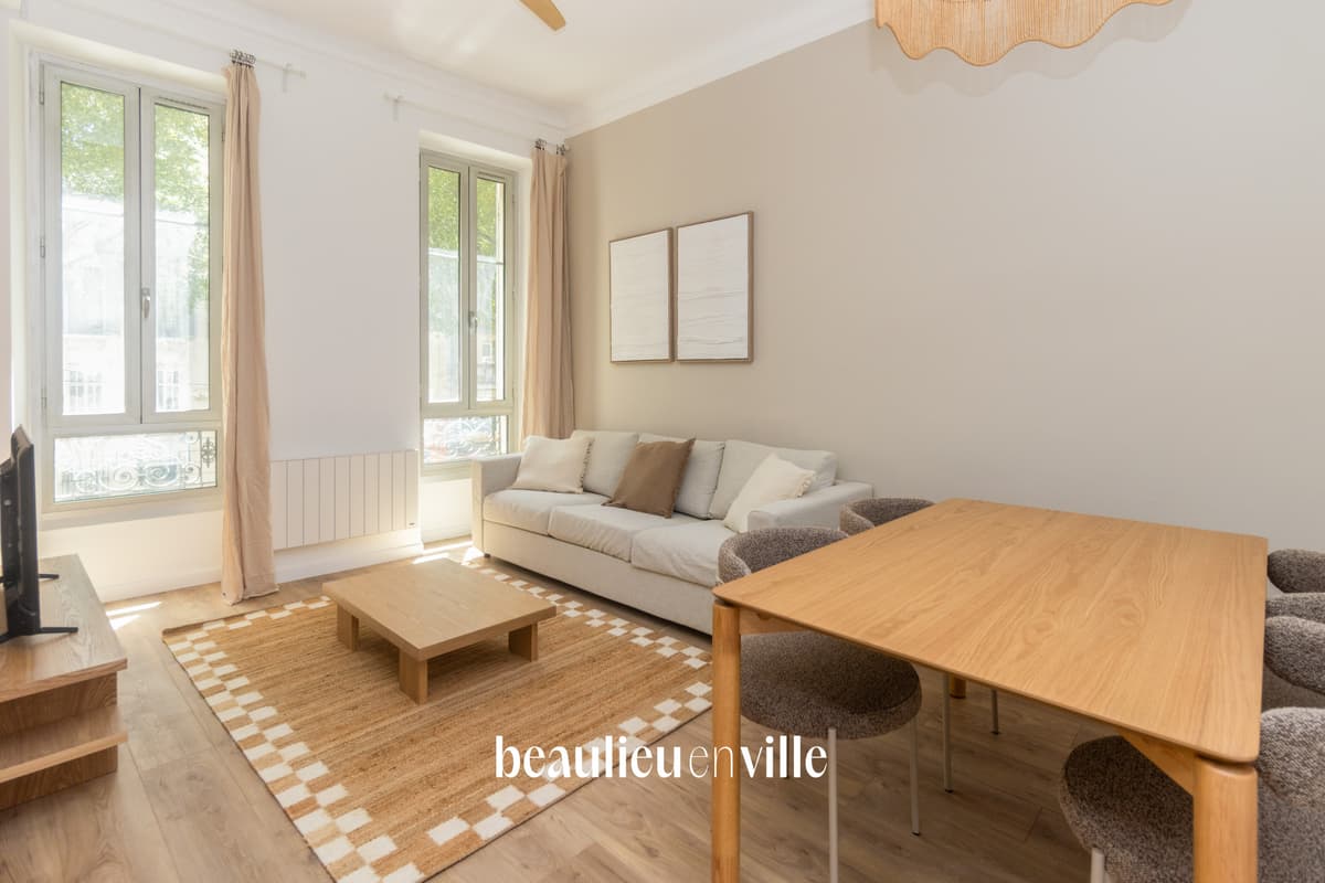 13006 - CHAVE - T2 meublé et rénové - 940€