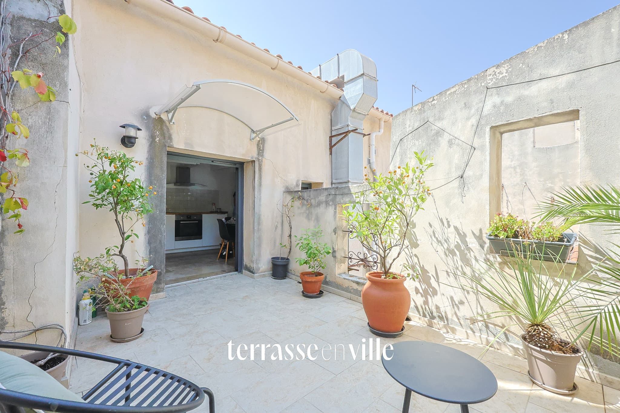 EXCLUSIVITE - VIEUX-PORT / HÔTEL DE VILLE - DERNIER ETAGE - T2 - 55m2 - TERRASSE - 290 000€ - 1