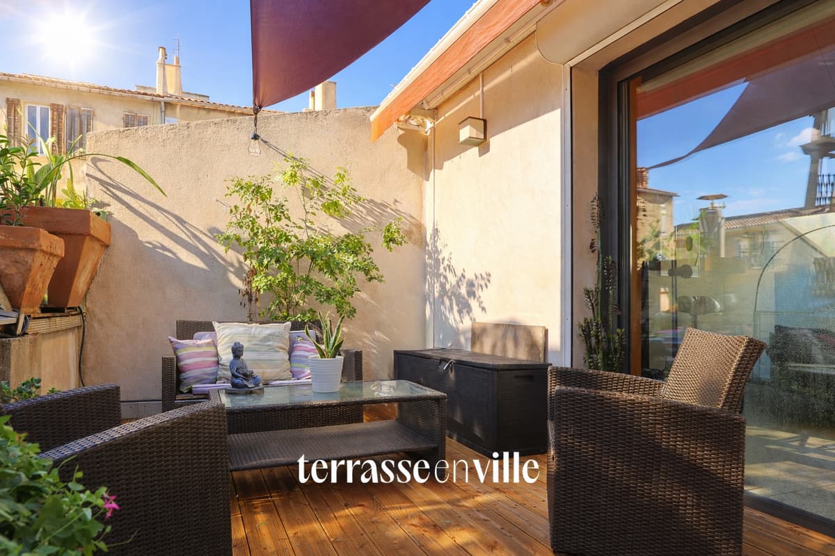 CINQ AVENUES / LONGCHAMP - LOFT T2 - 90m2 - TERRASSE - PARKING - 380 000€ - 1