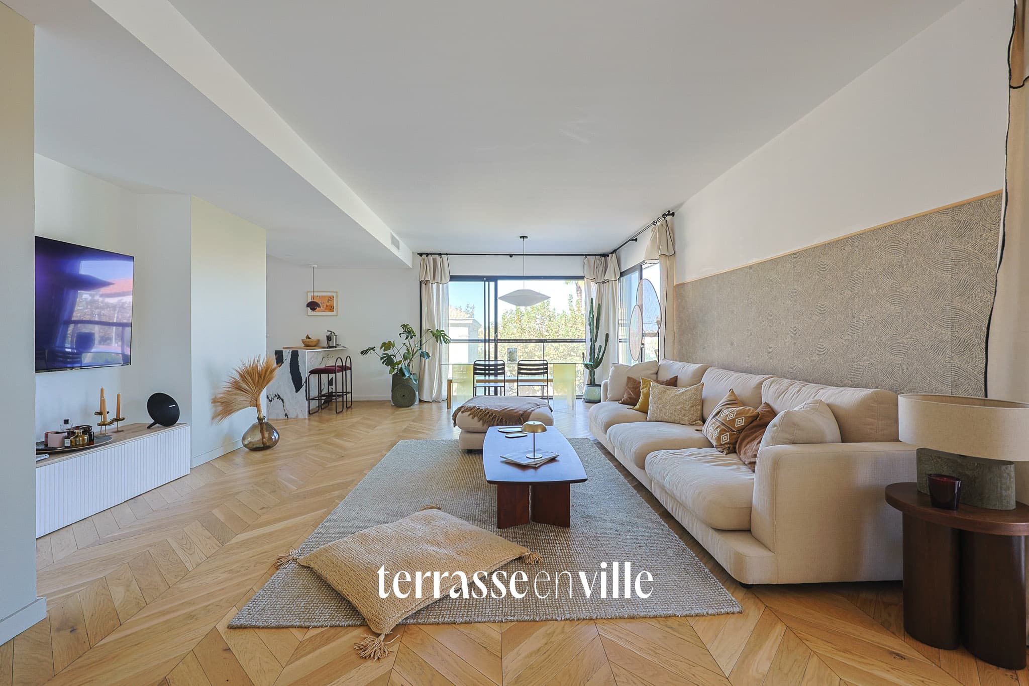 EXCLUSIVITE - POINTE ROUGE - T3 - TERRASSE - GARAGE EN SUS - 750 000 € - 3