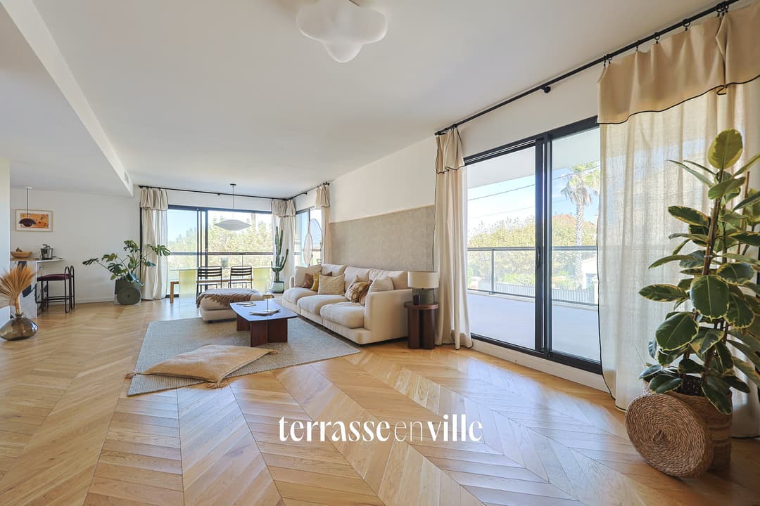 EXCLUSIVITE - POINTE ROUGE - T3 - TERRASSE - GARAGE EN SUS - 750 000 €