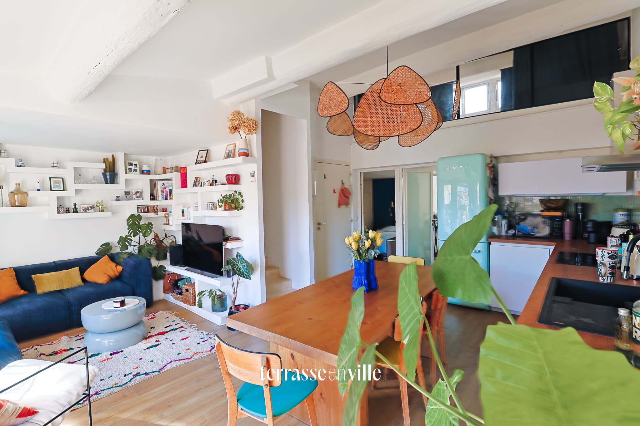 EXCLUSIVITÉ - VIEUX PORT - TERRASSE - T 3 - 338 000 € - 2