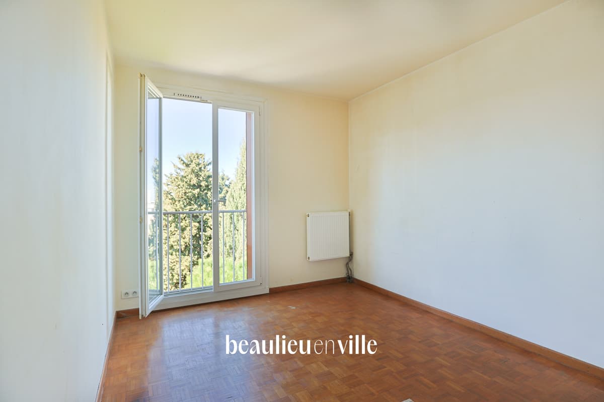 LE CABOT 9ème - T3 - 70 M2 - BALCON - PARKING - 210 000€ - 6