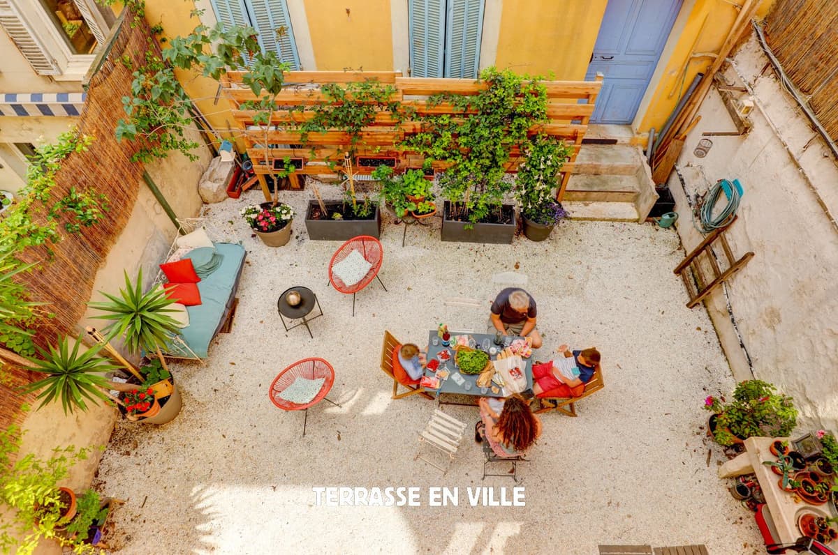 NOTRE-DAME-DU-MONT - MAISON - T6 - 150M2 - TERRASSE - 719 000€ - 2