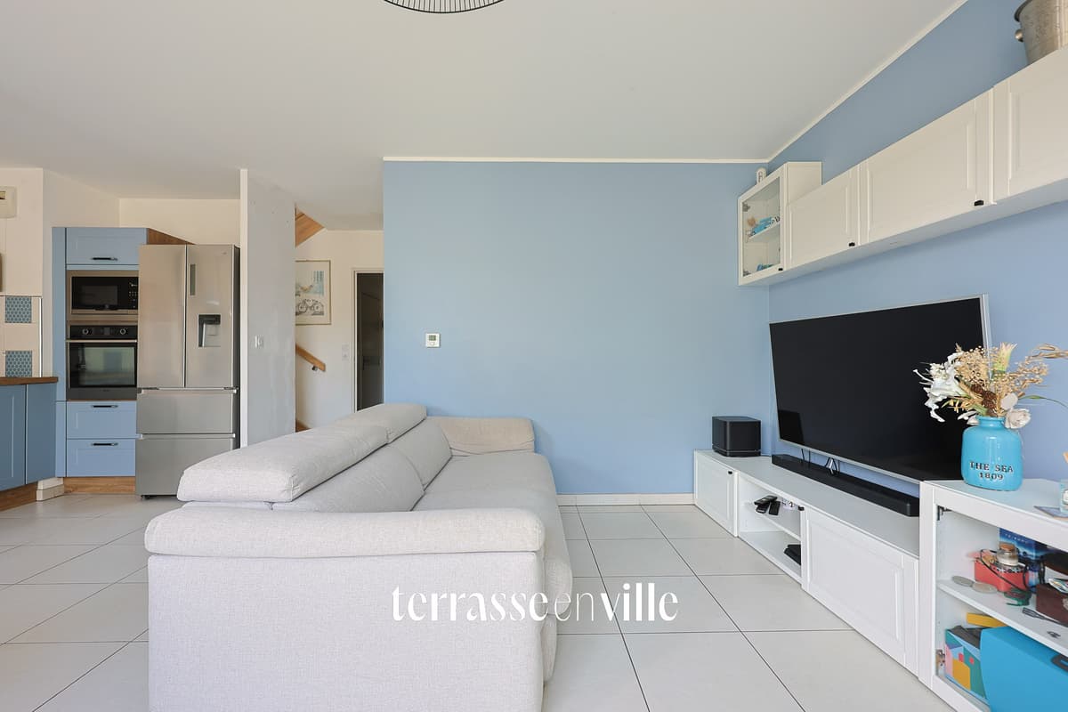 EXCLUSIVITE - MONTOLIVET / SAINT JULIEN - 13012 - MAISON - T4 - 89 M2 - JARDIN 33 m2 - GARAGE - 399 000 € - 5