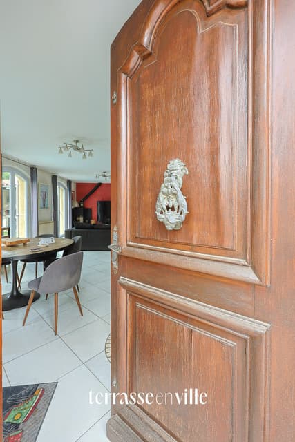 ALLAUCH - BASTIDE PROVENÇALE - 160 M2 - JARDIN - PISCINE - GARAGE - 750 000 €