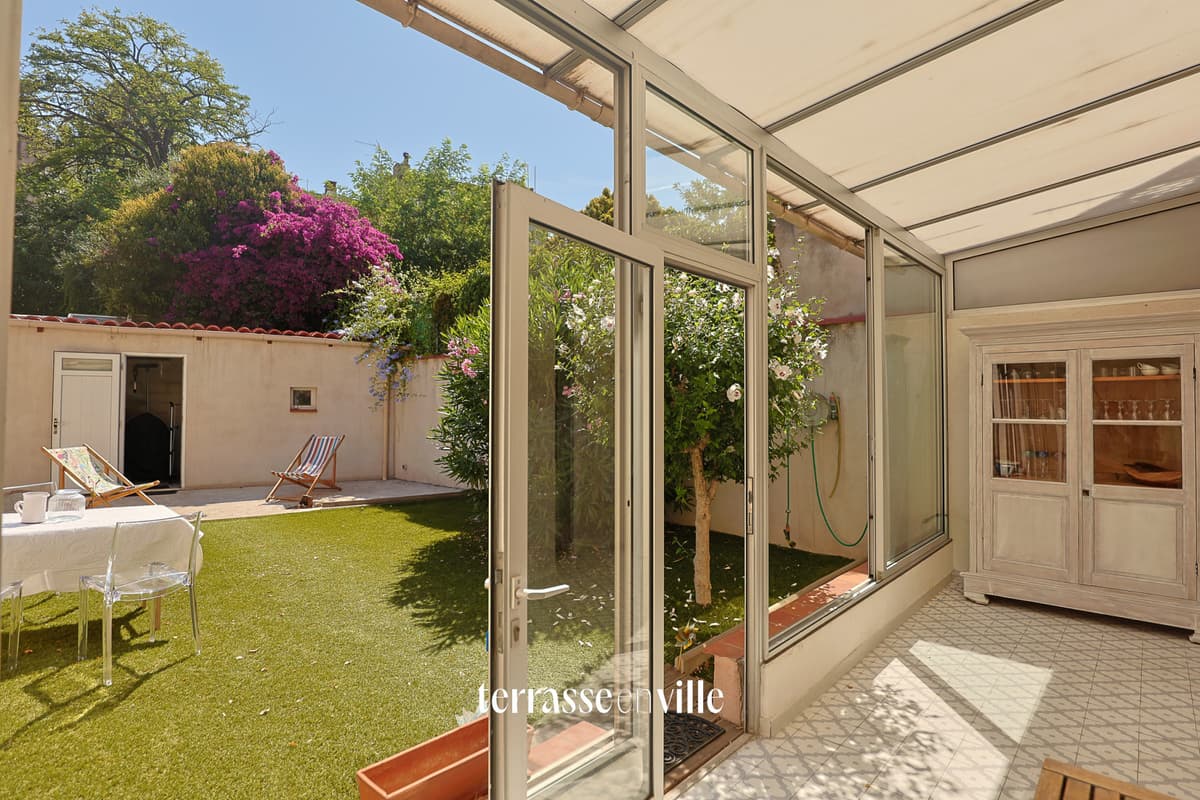 EXCLUSIVITÉ - CHAVE/BLANCARDE - MAISON DE VILLE - 690 000 EUROS - 2