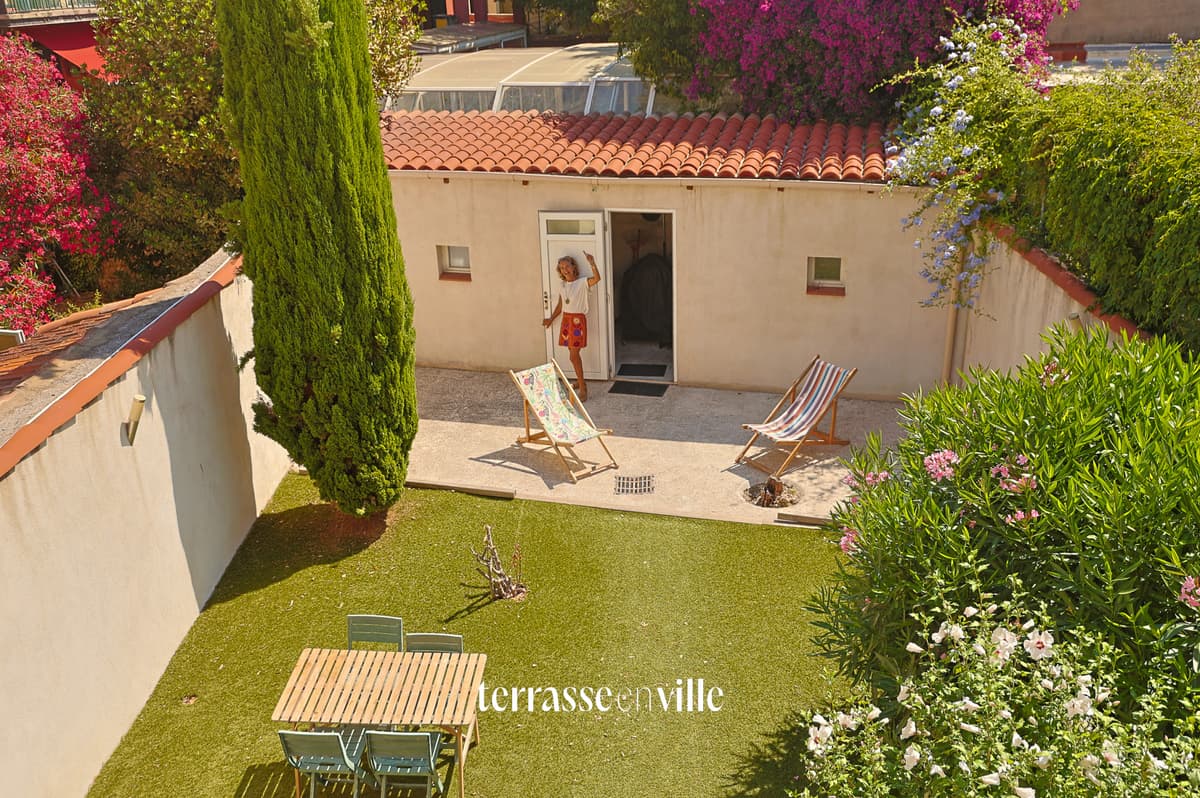 EXCLUSIVITÉ - CHAVE/BLANCARDE - MAISON DE VILLE - 690 000 EUROS - 1