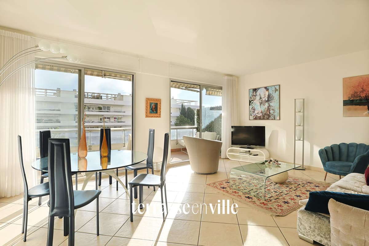 EXCLUSIVITE - CARRE D’OR - SUPER CADENELLE - T3 - 91m2 - TERRASSE - 450 000€ - 5