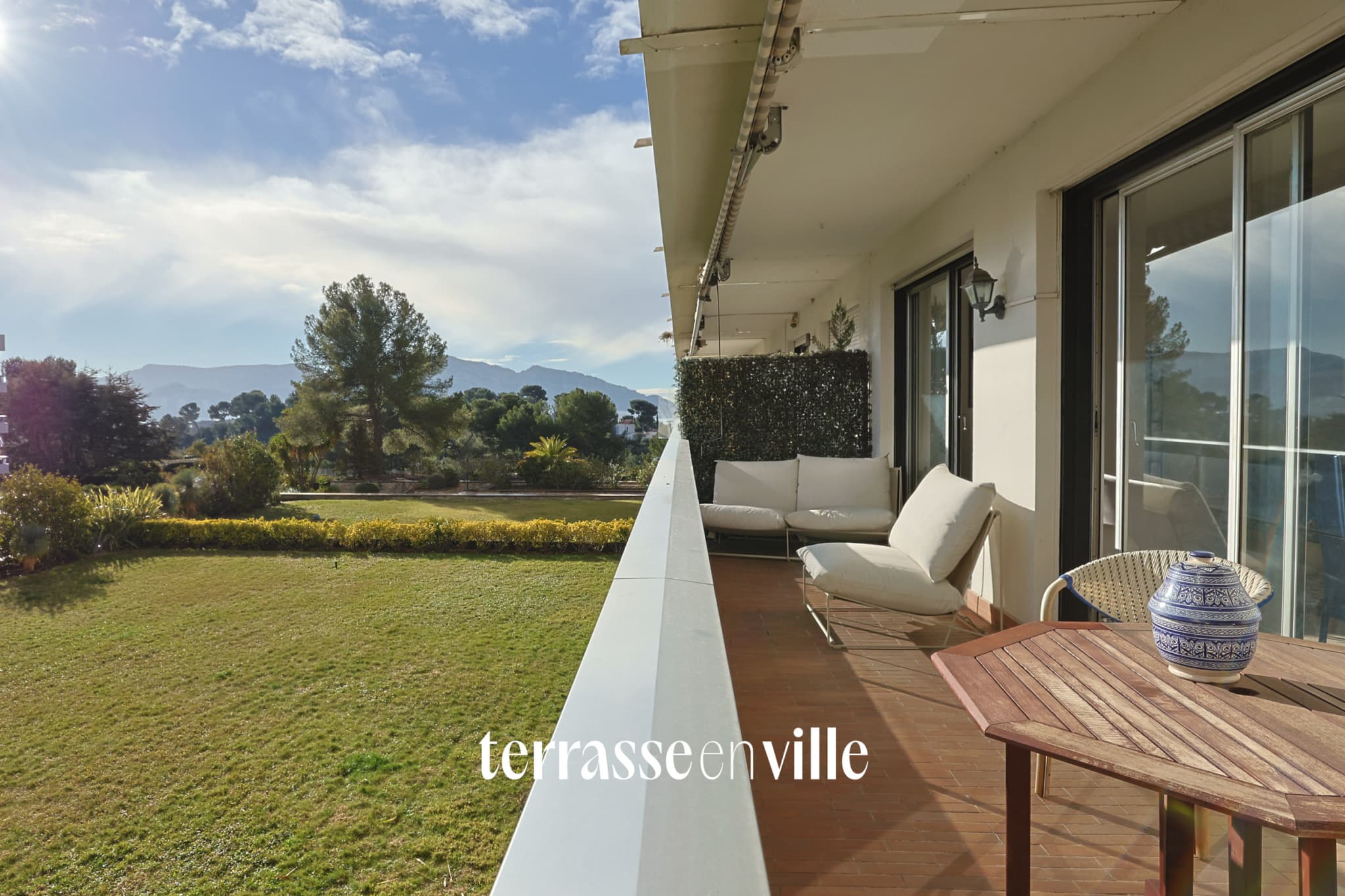 EXCLUSIVITE - CARRE D’OR - SUPER CADENELLE - T3 - 91m2 - TERRASSE - 450 000€ - 1