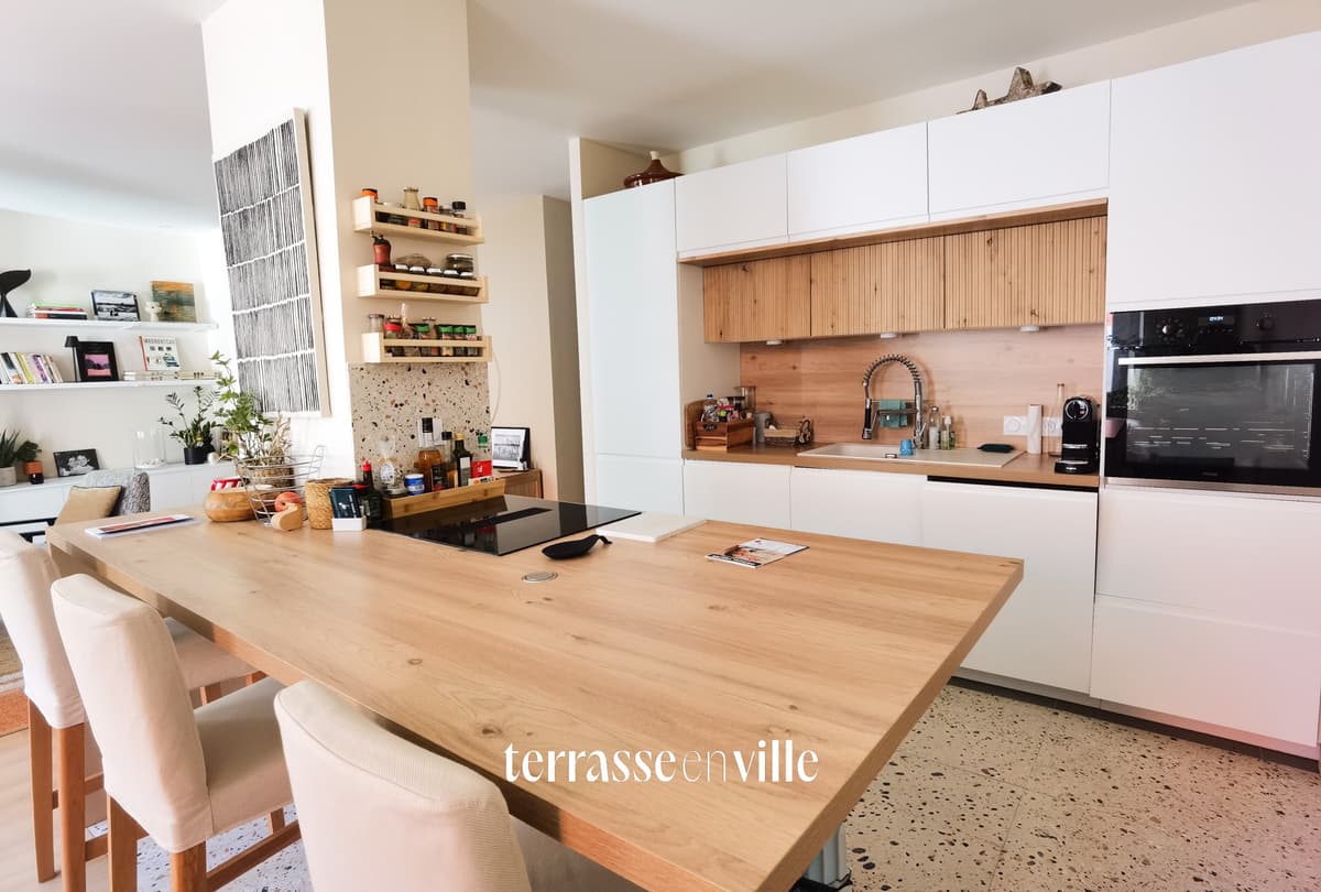 Saint Loup - T5 de 125 m2 - Terrasse - 1550€ - 6