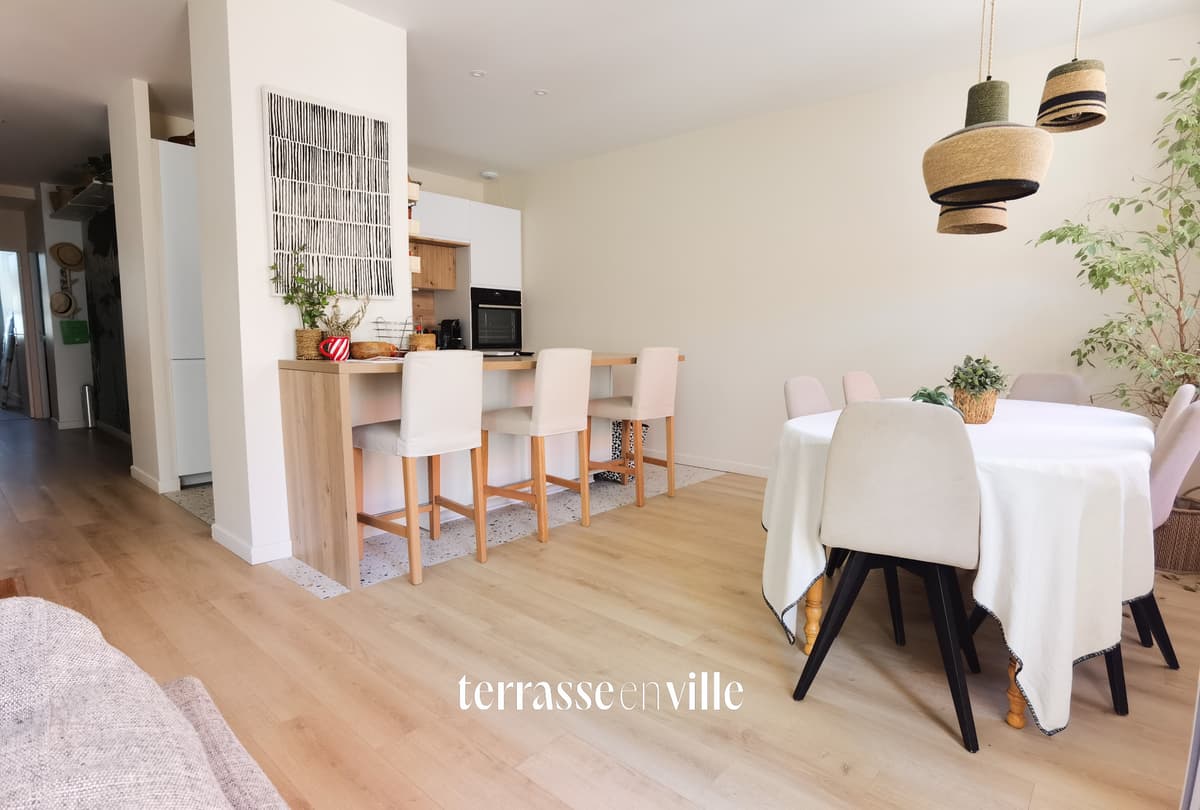 Saint Loup - T5 de 125 m2 - Terrasse - 1550€ - 7