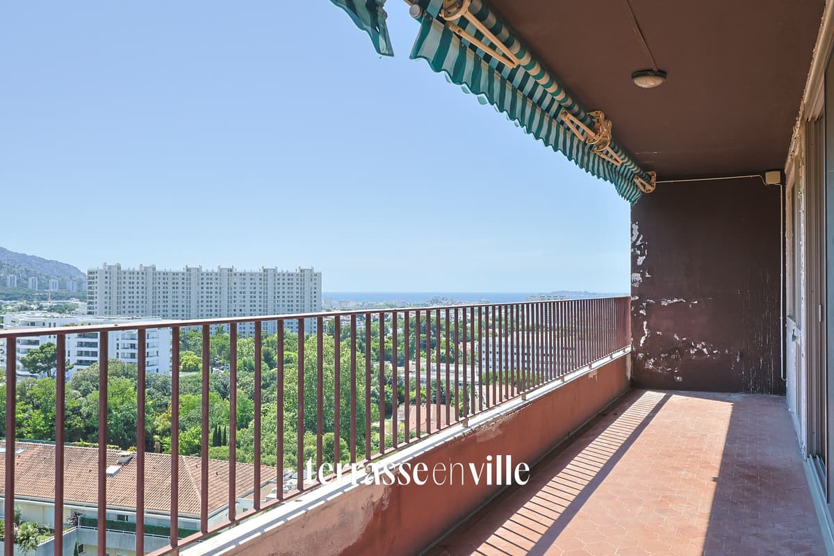 MAZARGUES - T4 - 111M2 - TERRASSE - VUE - GARAGE - 320 000€ - 1