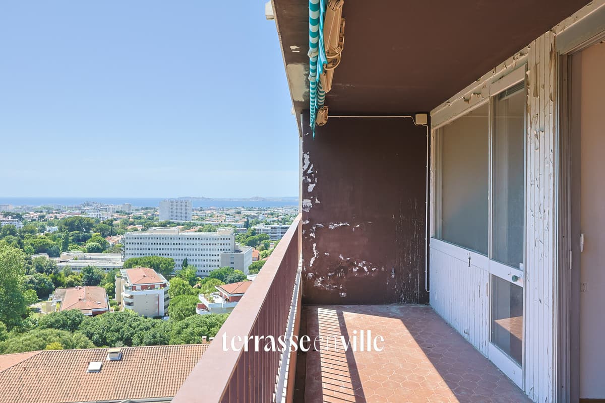 MAZARGUES - T4 - 111M2 - TERRASSE - VUE - GARAGE - 320 000€ - 3