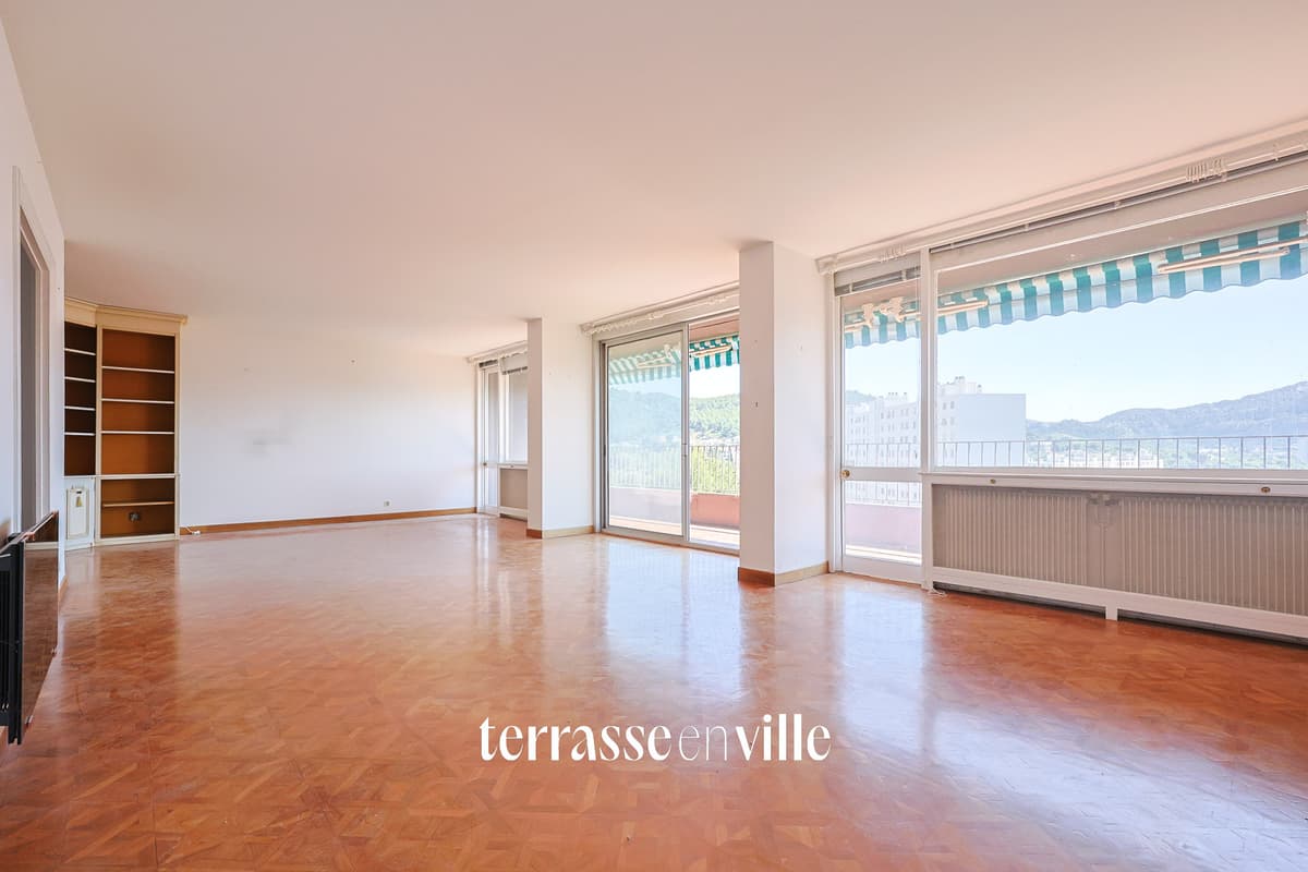 MAZARGUES - T4 - 111M2 - TERRASSE - VUE - GARAGE - 320 000€ - 4