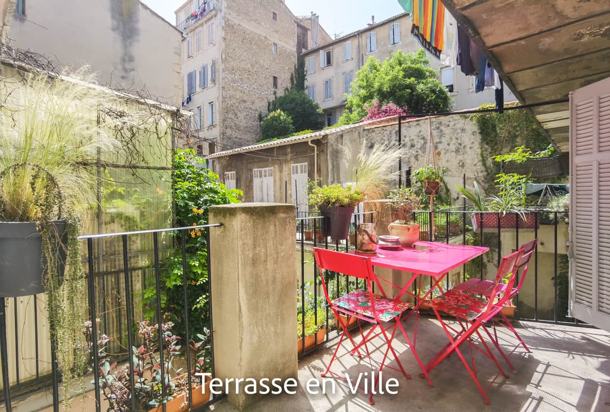 Cinq Avenues - T2/3 meublé - balcon