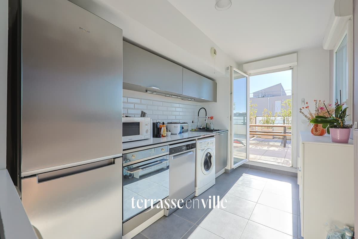LA CAPELETTE - APPARTEMENT T3 - DERNIER ETAGE - TERRASSES - PARKING - 285 000€ - 6