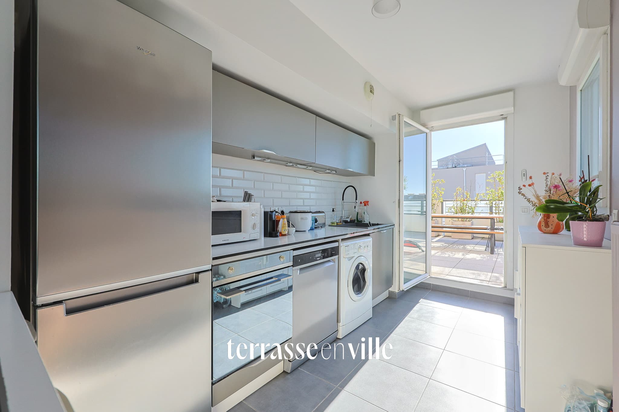 LA CAPELETTE - APPARTEMENT T3 - DERNIER ETAGE - TERRASSES - PARKING - 285 000€ - 6