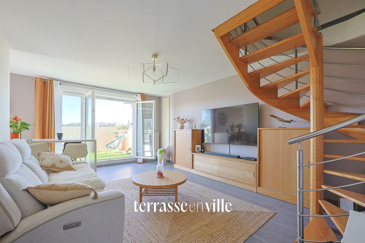 LA CAPELETTE - APPARTEMENT T3 - DERNIER ETAGE - TERRASSES - PARKING - 285 000€ - 4