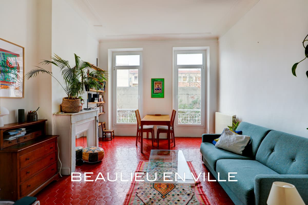 EXCLUSIVITÉ- EUGENE PIERRE - T2 - 220 000 €