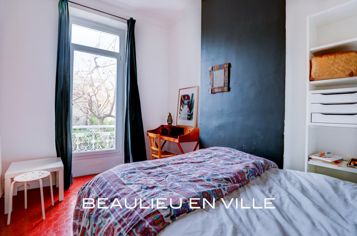 EXCLUSIVITÉ- EUGENE PIERRE - T2 - 220 000 € - 3