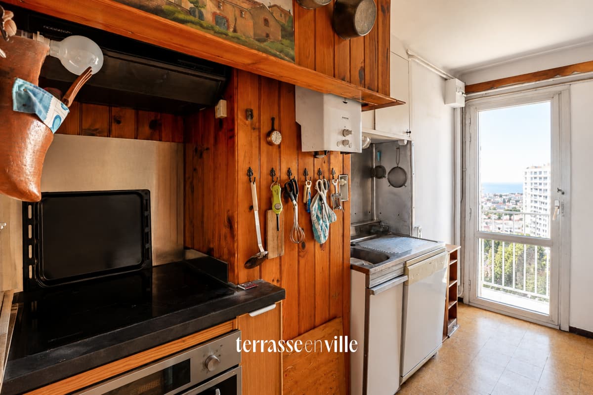 SOUS OFFRE - EXCLUSIVITÉ - ROUCAS BLANC - T3 - BALCON - CAVE - 380 000€ - 6