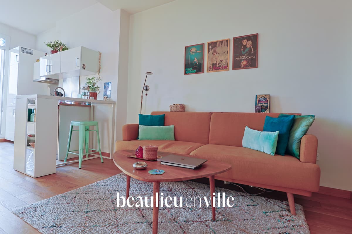 EXCLUSIVITE - VIEUX-PORT - T2 - BALCON - VUE - 230 000 € - 5