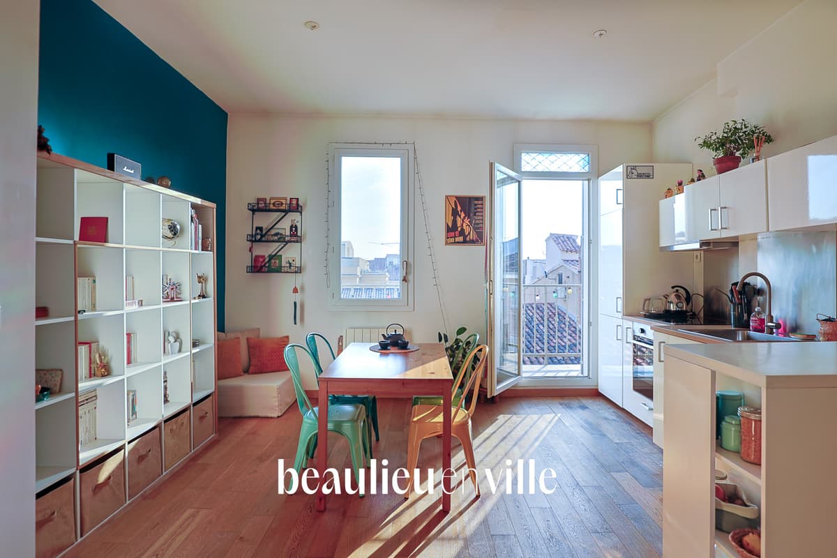 EXCLUSIVITE - VIEUX-PORT - T2 - BALCON - VUE - 230 000 € - 2