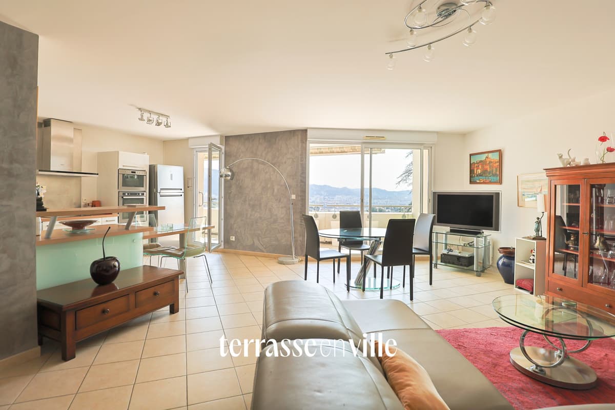SAINT-BARNABE - APPARTEMENT T5 - TERRASSE - VUE - GARAGE/PARKING - 495 000€