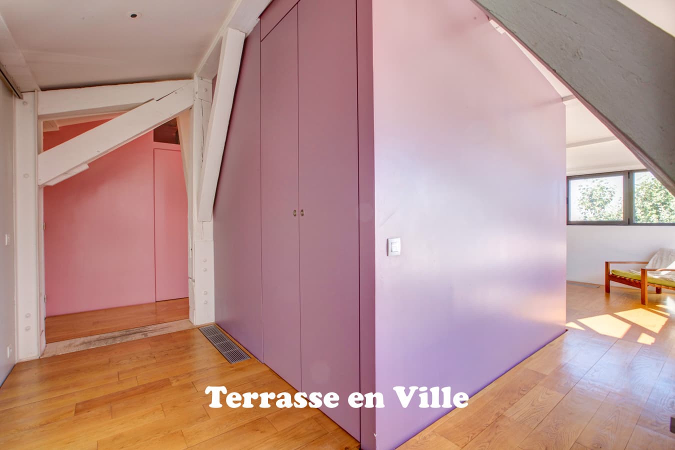 Mazargues, Loft T3 120m2, Terrasse , Parking - 1900€ - 4