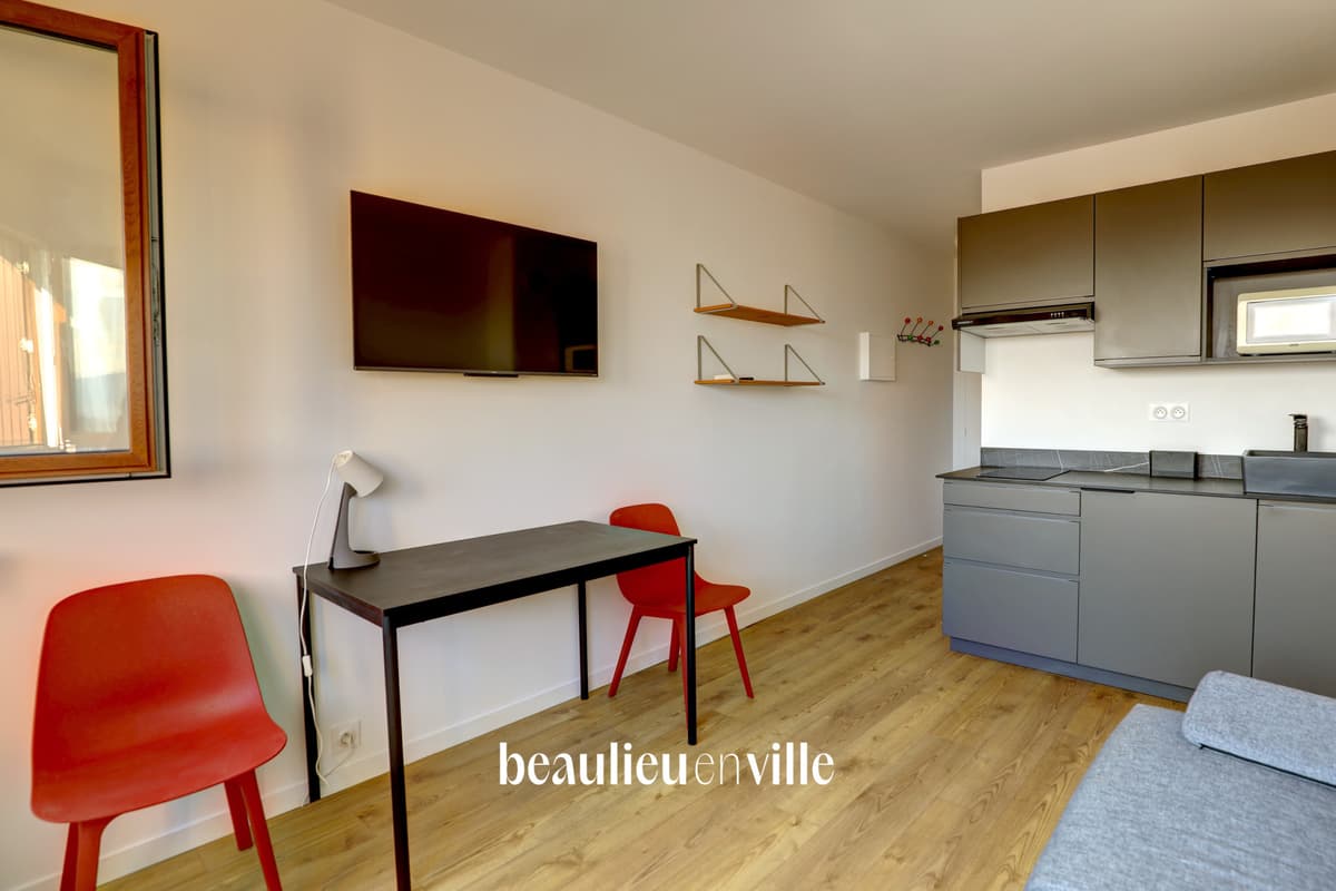 LODI - STUDIO Meublé - 20M2 - VUE - 680 € - 5