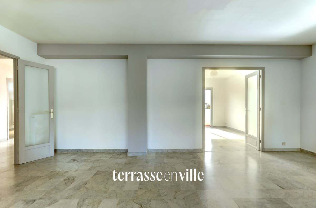 VIEILLE CHAPELLE - T4 - BALCON - TERRASSE - BOX EN SUS - 495000€ - 4
