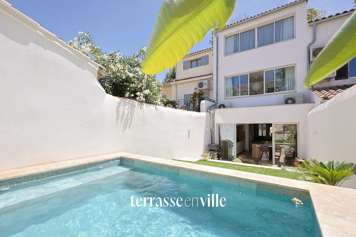 EXCLUSIVITE - ST BARNABÉ 13012 - MAISON - 150M2 - JARDIN - 60M2 - PISCINE - 890 000€ - 1