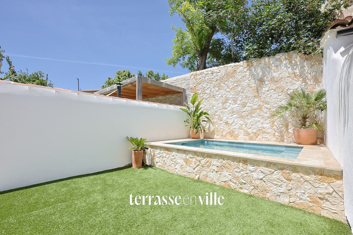 EXCLUSIVITE - ST BARNABÉ 13012 - MAISON - 150M2 - JARDIN - 60M2 - PISCINE - 890 000€ - 4