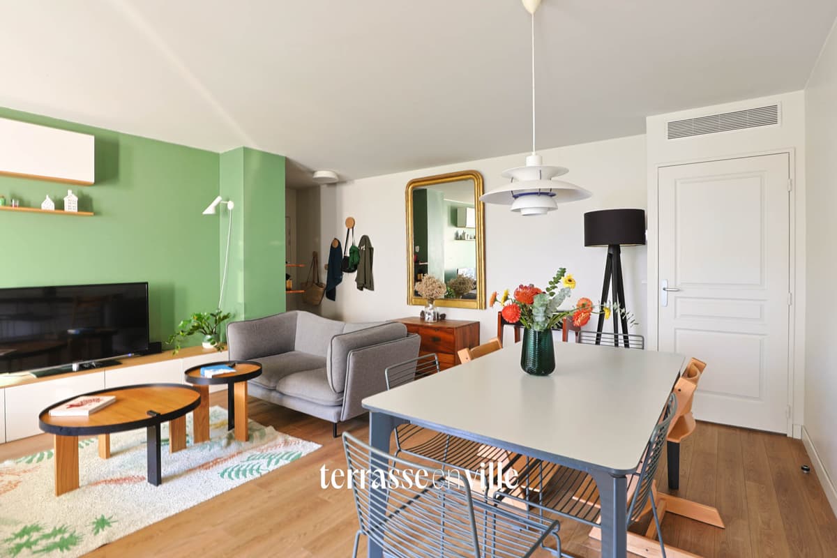 EXCLUSIVITE - CARRE D’OR - T4 - TERRASSE - GARAGE EN SUS - 450 000 € - 3