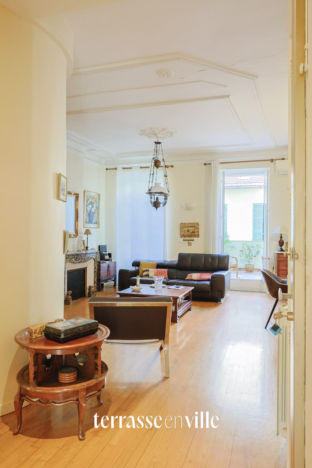 EUGENE PIERRE - T4 - 118M2 - TERRASSE - 550 000 €