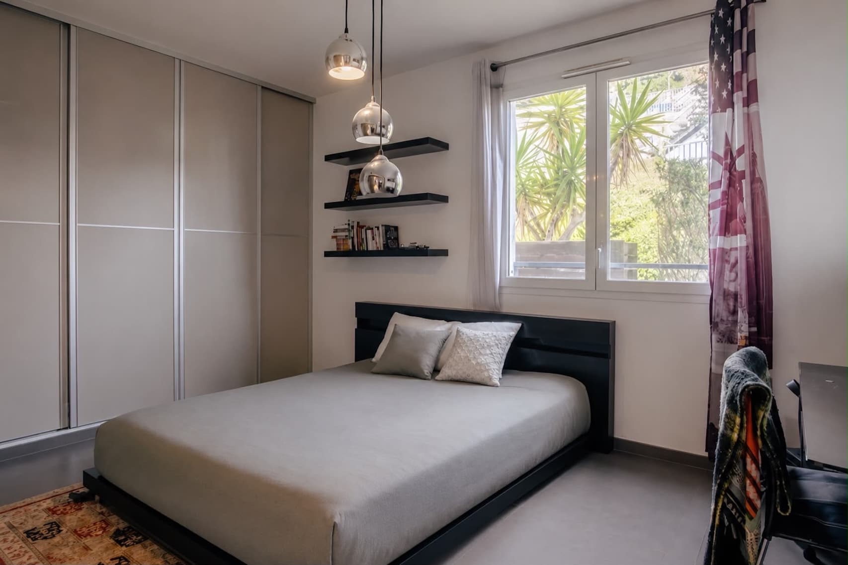 EXCLUSIVITE - LES ALPILLES - T4 - TERRASSE - VUE MER - GARAGE EN SUS - 1 050 000 € - 6