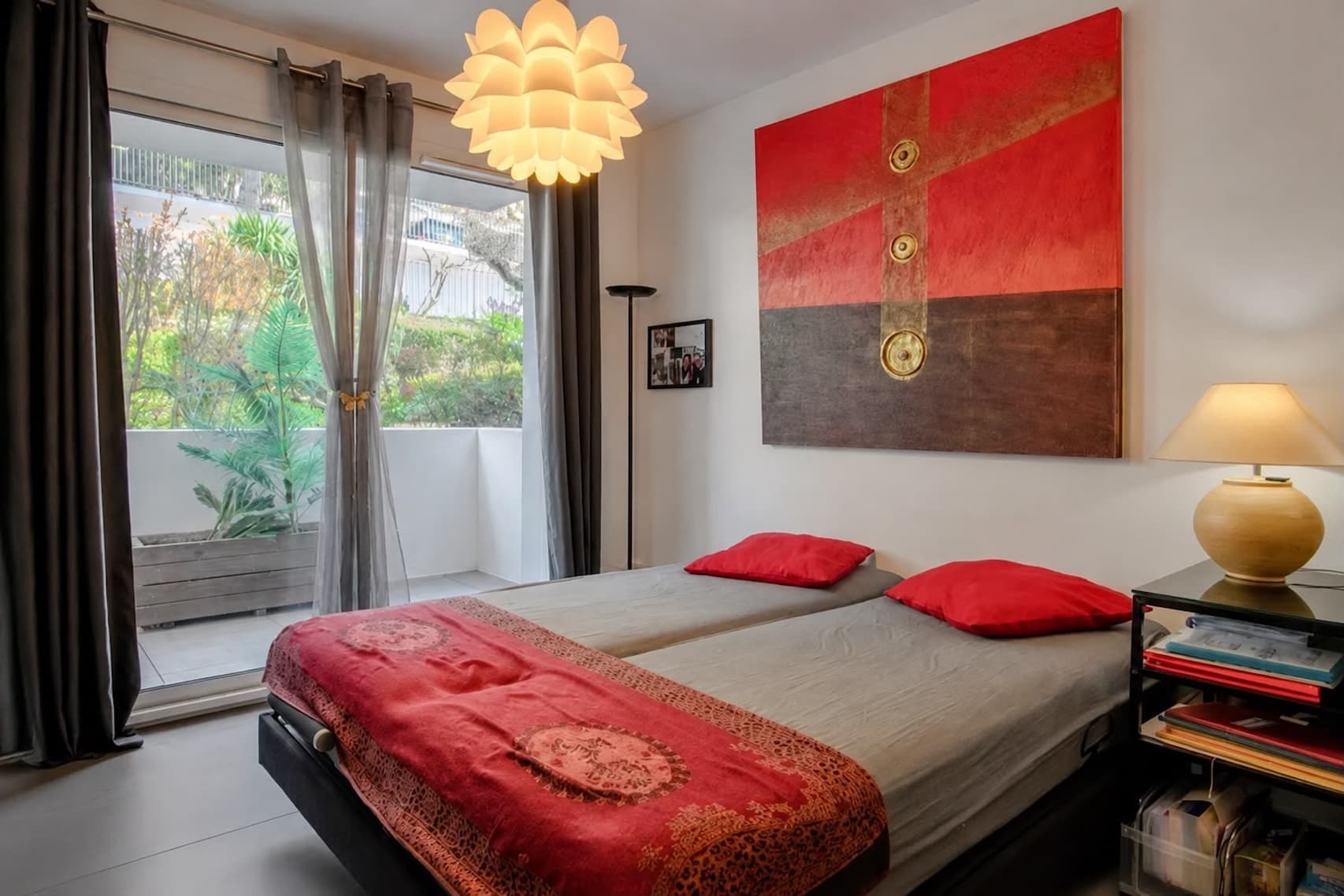EXCLUSIVITE - LES ALPILLES - T4 - TERRASSE - VUE MER - GARAGE EN SUS - 1 050 000 € - 7