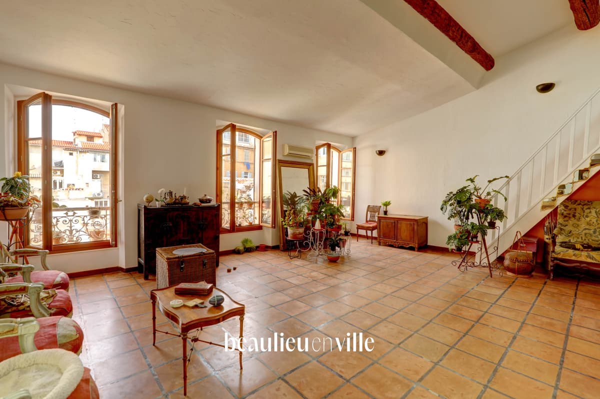 EXCLUSIVITE - PREFECTURE - T3 - DERNIER ETAGE - 380 000€