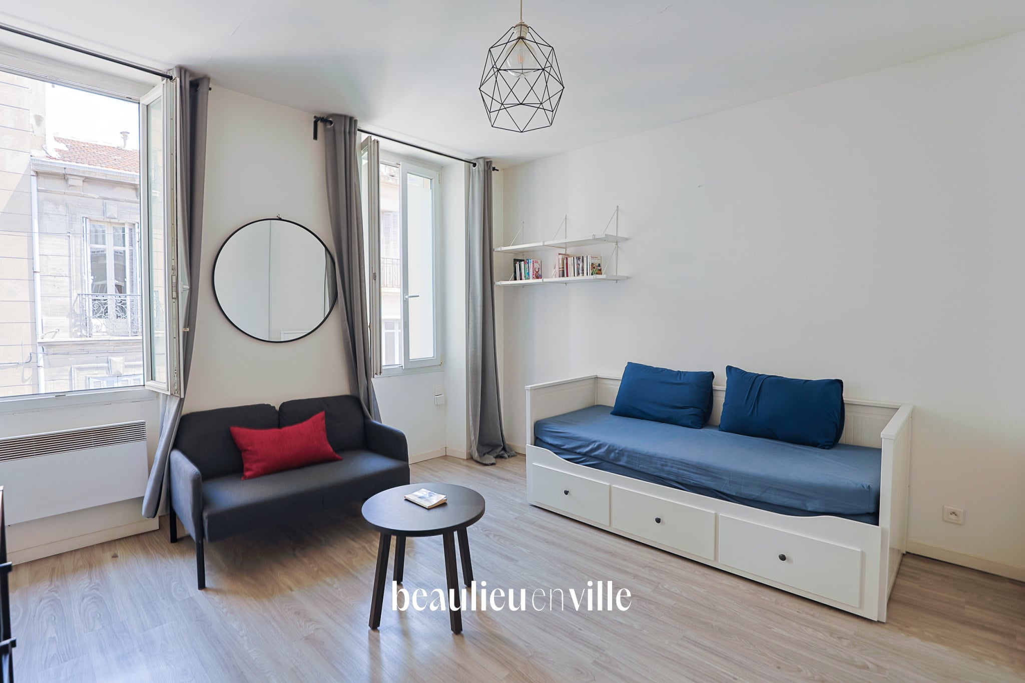 SOUS OFFRE - CINQ AVENUES / CHARTREUX - STUDIO 27m2 - 110 000€