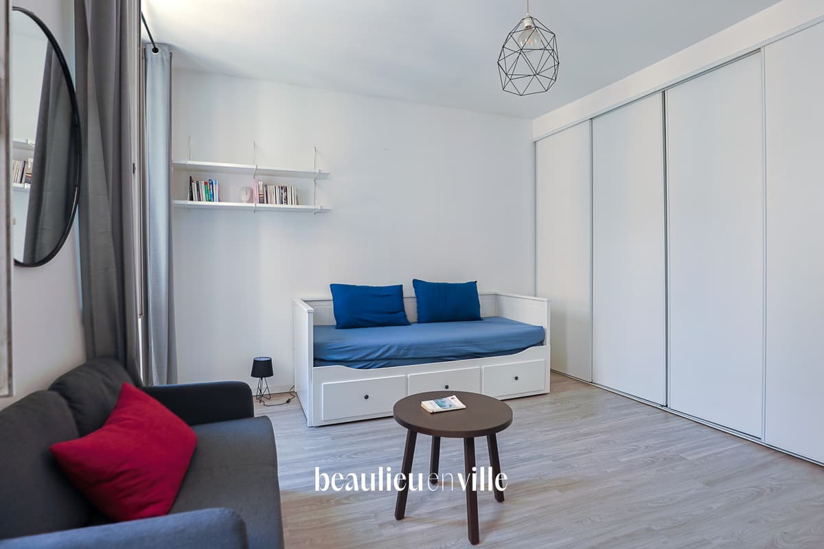 CINQ AVENUES / CHARTREUX - STUDIO 27m2 - 110 000€ - 1