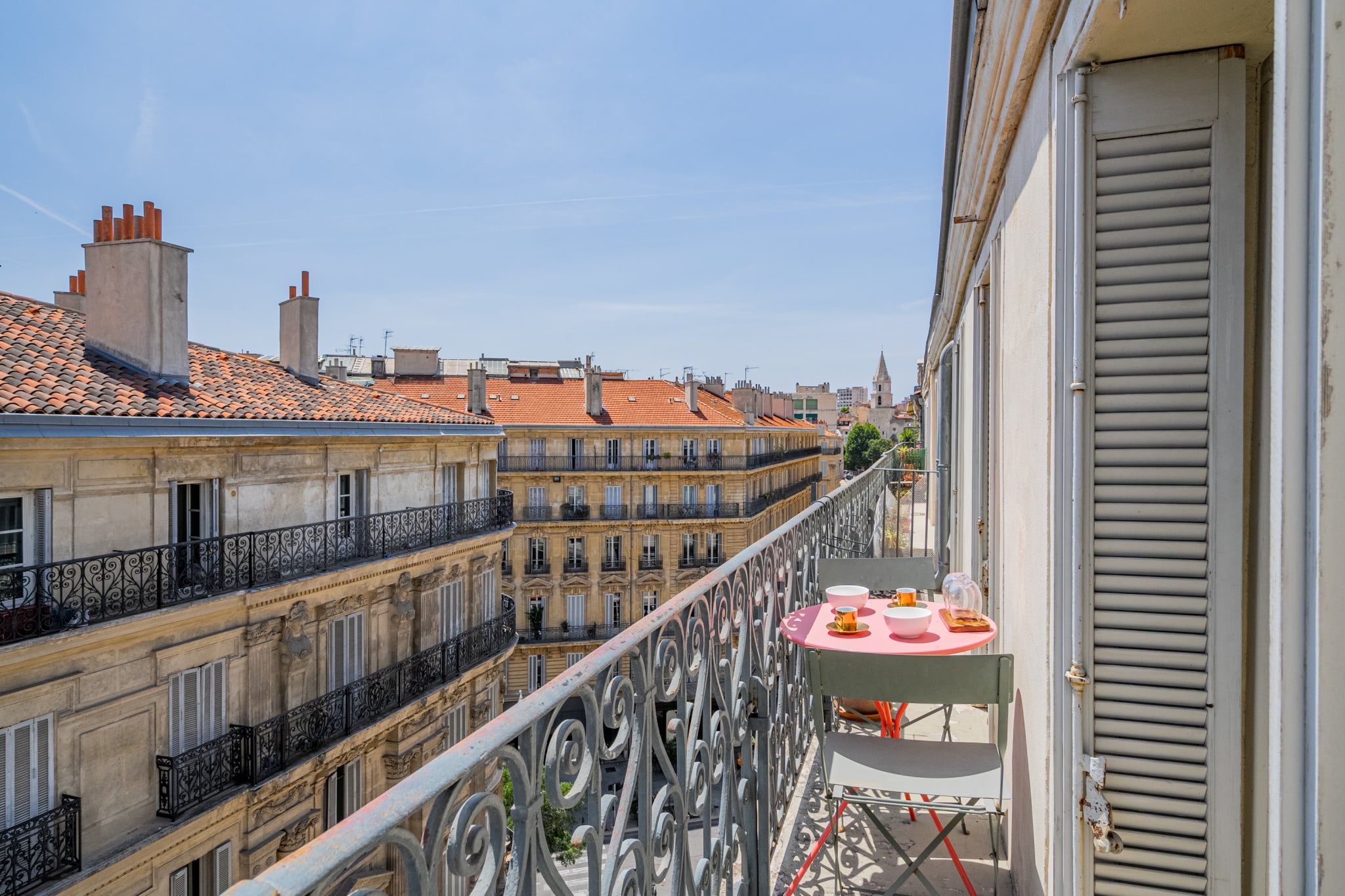 EXCLUSIVITÉ RÉPUBLIQUE T3 123 M2 BALCON DERNIER ÉTAGE VUE DÉGAGÉE 455 000 €
