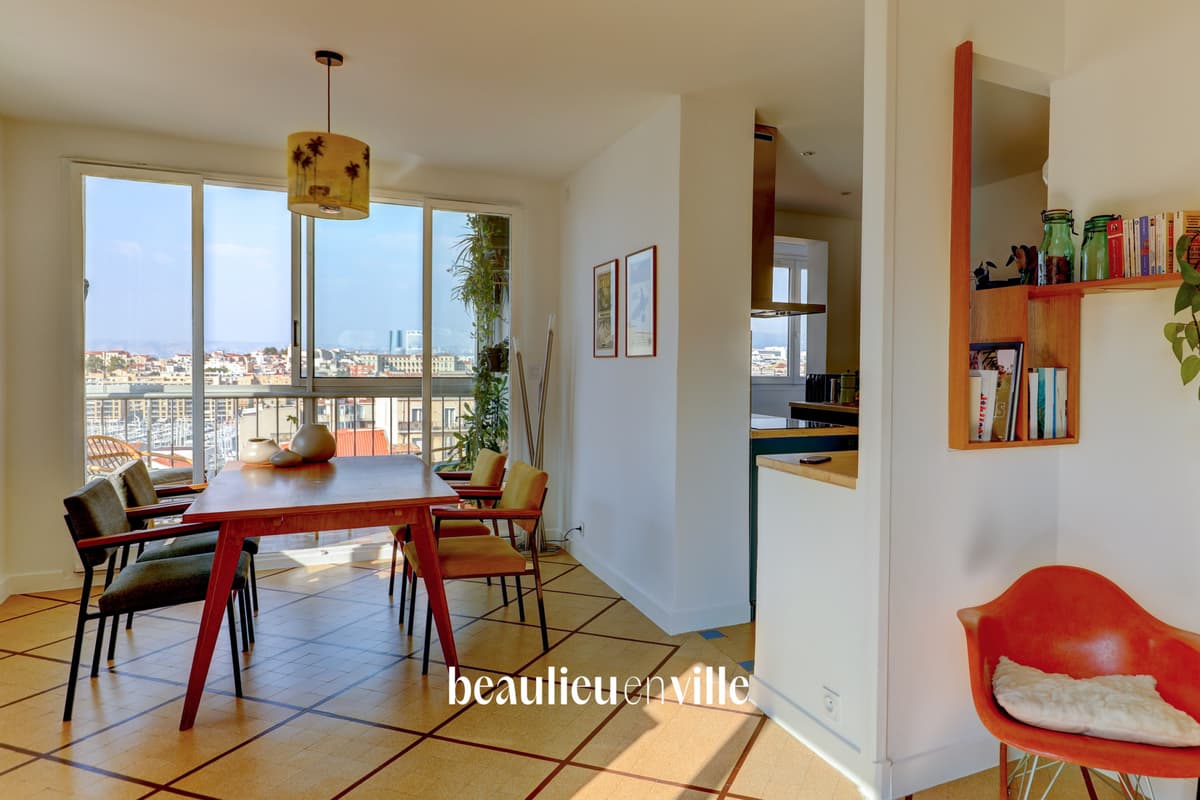 EXCLUSIVITE - VIEUX PORT - SAINT VICTOR - T3 80M2 - VUE PANORAMIQUE - 485 000€ - 7