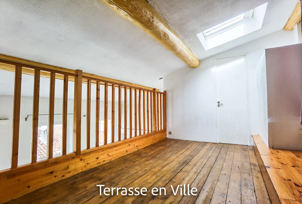 13005 - CAMAS - T1/2 non meublé - 633€ - 5
