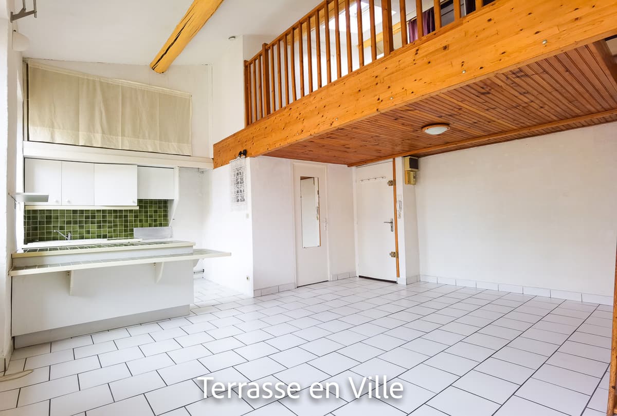 13005 - CAMAS - T1/2 non meublé - 633€ - 4
