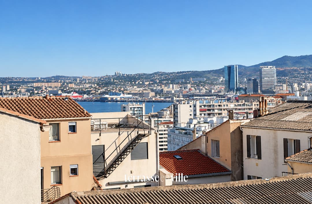 SAMATAN - Maison - 140m2 - Patio - Terrasse - Garage - Vue dégagée - 850 000 €